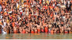 shahi-snan-in-haridwar-lakhs-ignore-covid-concerns-to-take-holy-dip