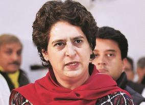 pilot-who-pressed-eject-button-during-emergency-priyanka-gandhis-dig-at-pm