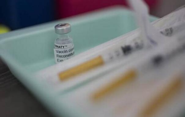 தனியார் மருத்துவமனைகளுக்கு நேரடியாக ரெம்டெசிவிர் வழங்குவதற்கான தமிழக அரசின் இணையதள செயல்பாடு தொடக்கம்: ஆக்சிஜன், படுக்கைக்கும் விண்ணப்பிக்கலாம் என தகவல்