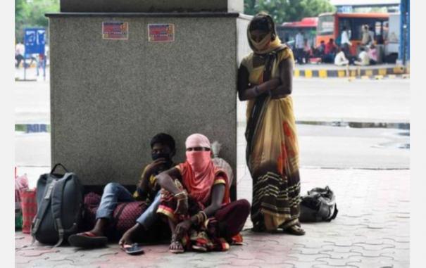 வெளிமாநில தொழிலாளர்களுக்கு உதவ மாநில, மாவட்ட அளவில் உதவி மையங்கள்: தமிழக தொழிலாளர் துறை தகவல்