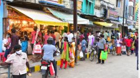 people-crowding-the-shopping-streets-of-madurai-special-buses-are-also-in-operation