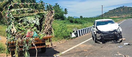 அடுத்தடுத்து வாகனங்கள் மோதல்: ஆண்டிபட்டி திமுக எம்.எல்.ஏ. காயத்துடன் தப்பினார்