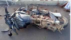 car-collides-with-two-wheeler-near-kumbakonam-couple-killed