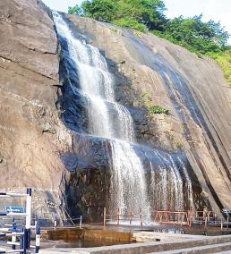 courtallam-falls