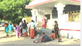 adiperukku-sami-darshan-devotees-standing-in-front-of-locked-temples