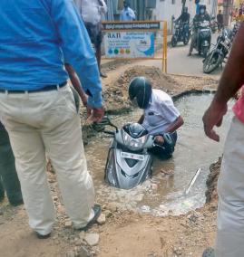 pothole-in-road