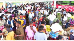 jasmine-prices-3-times-higher-in-one-day-crowds-gather-in-madurai