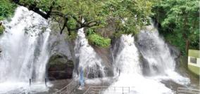 kutralam-falls