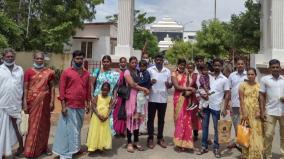 families-who-have-been-set-aside-for-many-years-due-to-mixed-smells-shock-in-trichy-village