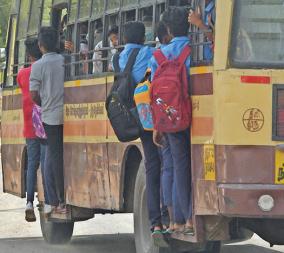 heavy-crowd-in-buses