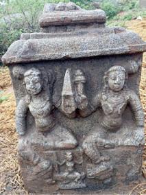 3200-years-old-urns-found-in-ilayangudi