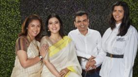 actress-revathi-becomes-director-again