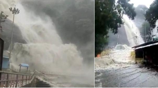 heavy-rains-in-tenkasi-courtallam-falls-flooded