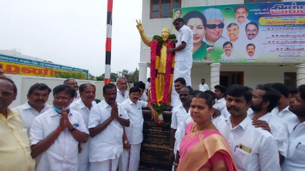 aiadmk-will-win-everywhere-if-elections-are-held-honestly-kc-veeramani-confident