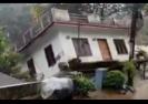 house-collapses-into-river-in-kerala-amid-heavy-rain