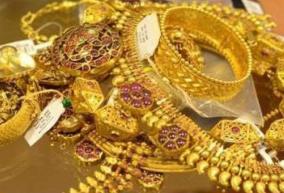 case-in-madurai-seeking-ban-on-converting-temple-jewelery-into-lumps-transfer-to-chennai-session