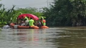 flood-in-the-stream-between-the-crematoriums-the-corpse-carried-on-the-boat