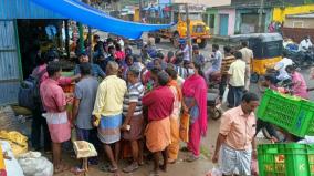 tomatoes-sell-for-rs-30-per-kg-in-cuddalore