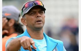 rahul-dravid-gives-rs-35-000-to-groundsmen-for-preparing-sporting-pitch-report
