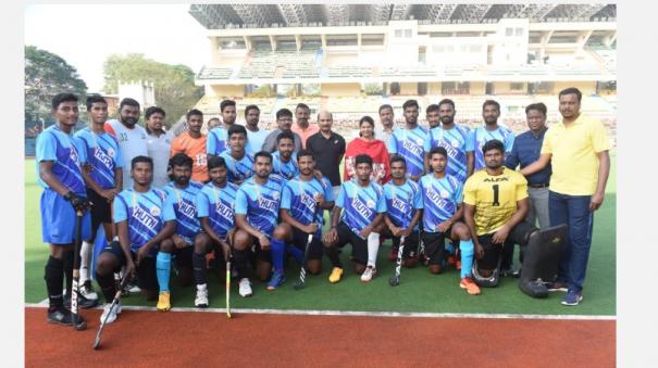 on-the-16th-dec-national-level-hockey-tournament-mp-kanimozhi-congratulates-tamil-nadu-players-on-winning