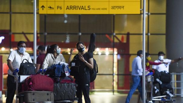 three-persons-who-arrived-in-mumbai-from-abroad-test-positive-for-covid-19-total-rises-to-13