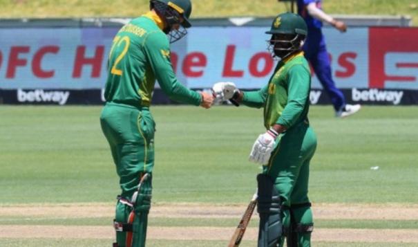brilliant-knocks-by-bavuma-and-dussen-has-taken-southafrica-to-296-against-india