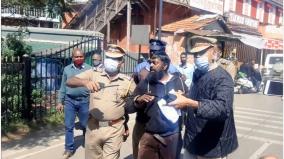 attempt-to-set-fire-to-independent-candidate-in-udagai-condemning-kotagiri-municipal-administration