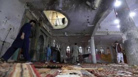 suicide-bomber-strikes-at-pakistan-mosque