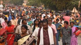 after-2-years-devotees-allows-pournami-girivalam-in-tiruvannamalai