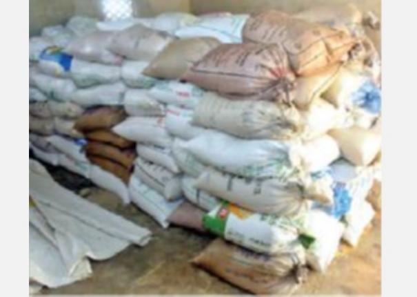 Vellore: hidden 35 ton ration rice and 2 tons wheat seized
