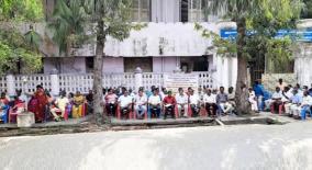 local-bodies-workers-strike-in-karaikal