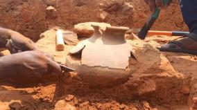 ariyalur-maaligai-medu-archaeology-inspection-25-cm-pot-30-feet-brick-wall-found
