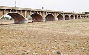 dry-vaigai-river