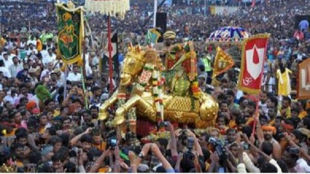 Do not spray water on the kallagar with modern machines at the Chittirai festival: Instruction from the Deputy Commissioner of the Temple