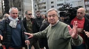 russian-strikes-hit-ukraine-s-capital-kyiv-as-un-chief-visits