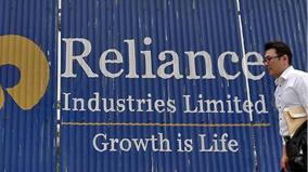 reliance-becomes-1st-indian-firm-to-hit-100-billion-revenue