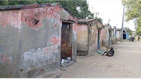 houses-in-dilapidated-condition