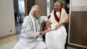 pm-modi-meets-mother-heeraben-modi-on-her-birthday-if-my-father-had-been