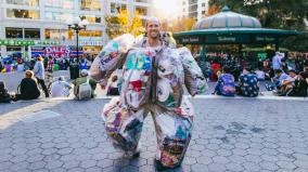 an-environmental-activist-who-wears-trash-for-30-days