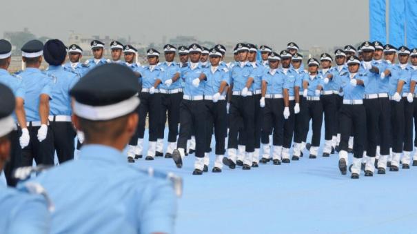 IAF receives over 2 lakh applications in 6 days under Agnipath scheme