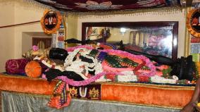 give-ors-for-devotees-in-athi-varadhar-festival