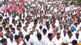 eps-team-plan-an-aiadmk-protest-without-ops-in-theni