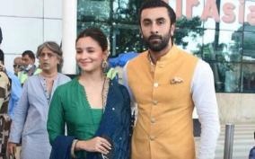ranbir-kapoor-alia-stopped-by-bajrang-dal-activists-from-entering-ujjain-temple-his-beef-statement