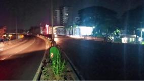 repair-of-road-lights-set-up-under-smart-city-project-madurai-does-not-light-even-after-maintenance-tender