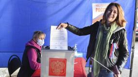 occupied-ukraine-holds-kremlin-staged-vote-on-joining-russia