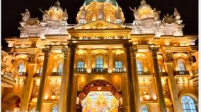 vatican-on-kolkata-durga-puja-pandal-lookslike-st-peter-s-basilica