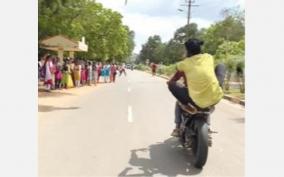 student-riding-a-bike-in-front-of-girl-students-on-karaikudi-fell-and-got-injured