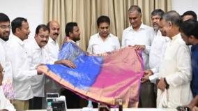 silk-saree-infused-with-27-spices-unveiled-by-ktr-harish-rao-in-telangana