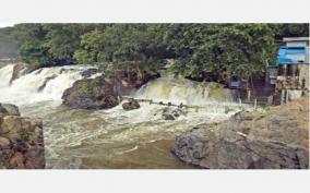 increase-on-water-flow-to-hogenakkal-to-28-000-cubic-feet-ban-to-run-on-boat-ride-take-a-bath-on-the-waterfall