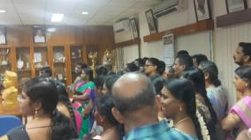 madurai-kamarajar-university-professors-besieged-the-vice-chancellors-office-demanding-salary